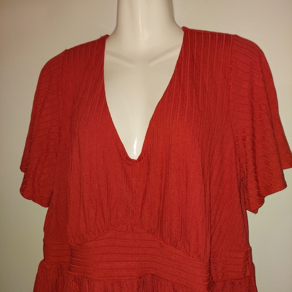 Torrid Pointelle Rib V-Neck Babydoll Top - Picture 4 of 11